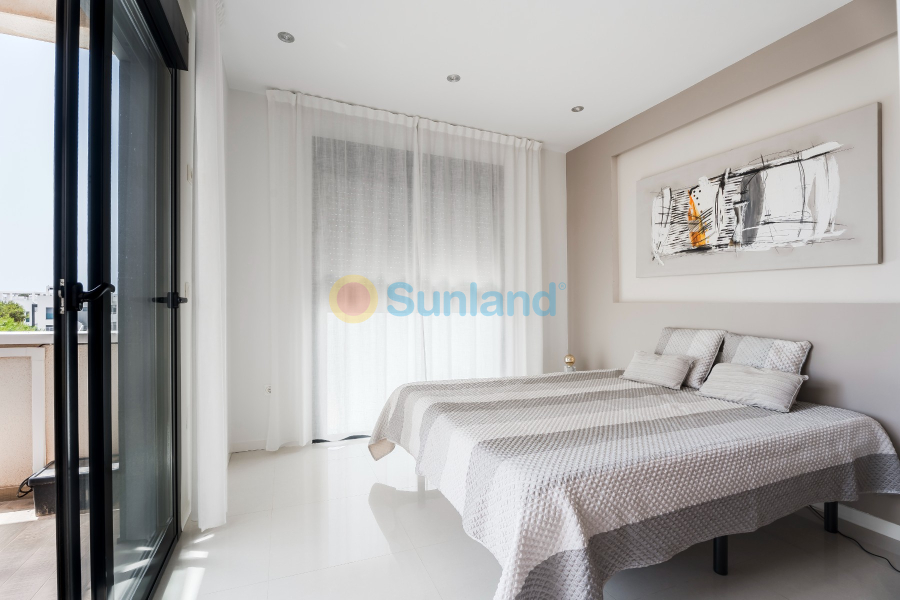 Segunda mano - Chalet - Orihuela Costa - La Zenia