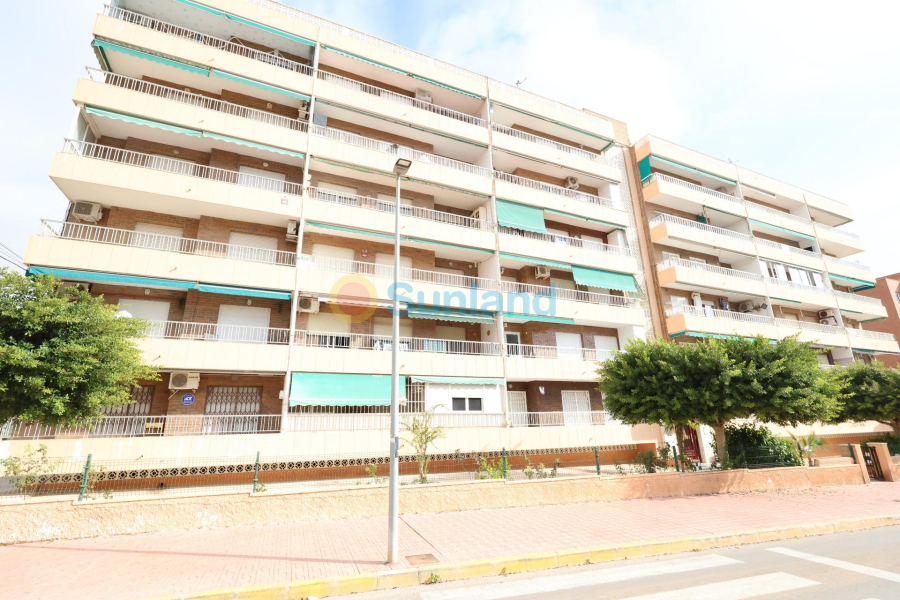 Resale - A - Torrevieja - Punta Prima
