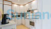 Resale - Apartment - Orihuela Costa - Campoamor