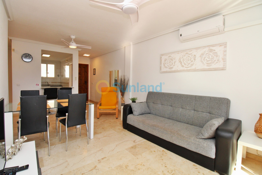 Segunda mano - Apartamento - Villamartin