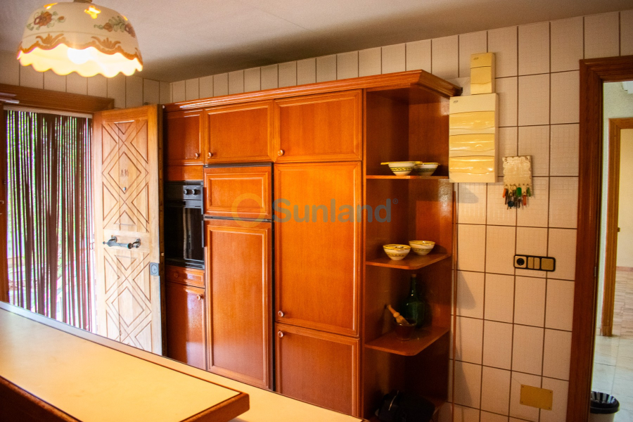 Segunda mano - Chalet - Llano de brujas