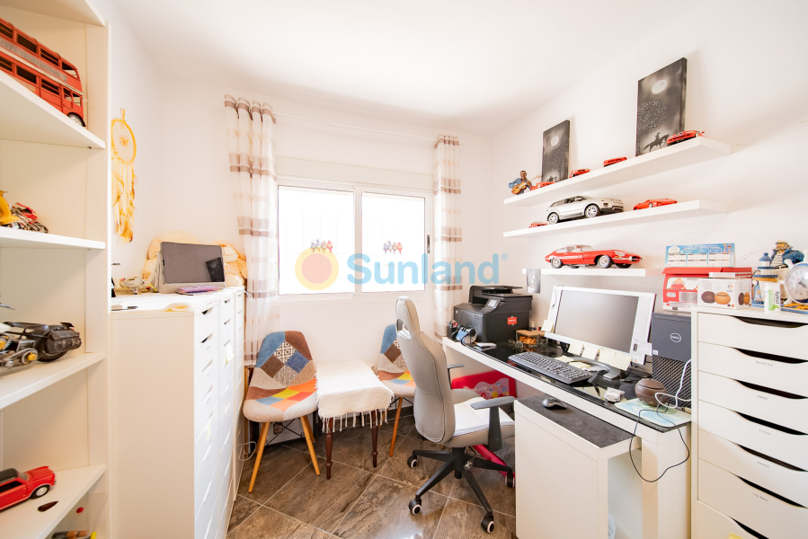 Brukte eiendommer - Villa - Orihuela Costa - La Florida