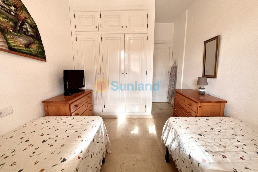 Segunda mano - A - Playa Flamenca