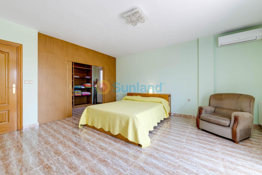 Resale - Villa - San Javier - 