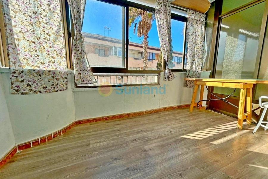 Resale - Apartment - Orihuela costa - Mil Palmeras