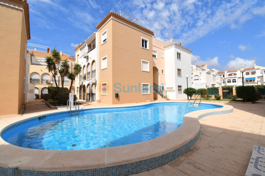 Resale - Apartment - Torrevieja - 