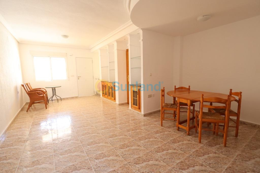 Brukte eiendommer - Terraced house - Orihuela Costa - Las Filipinas