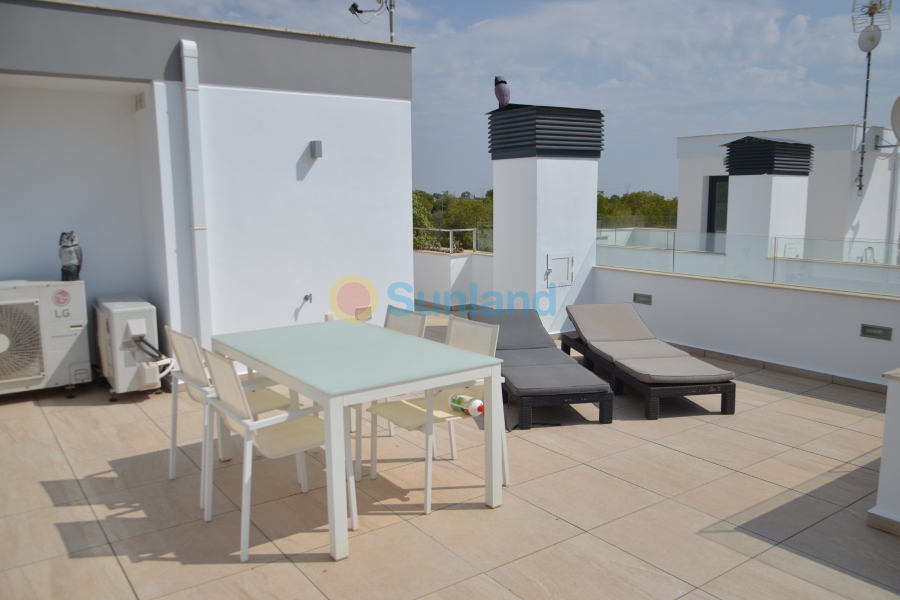 Resale - Villa - Orihuela costa - 