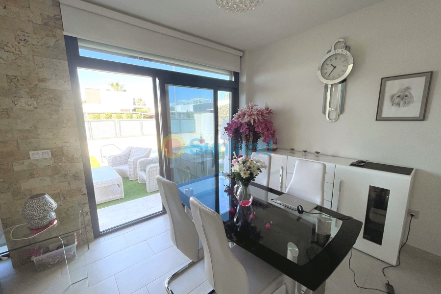 Segunda mano - Detached Villa - Ciudad Quesada - Pueblo Bravo