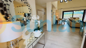Resale - Villa - La Finca Golf