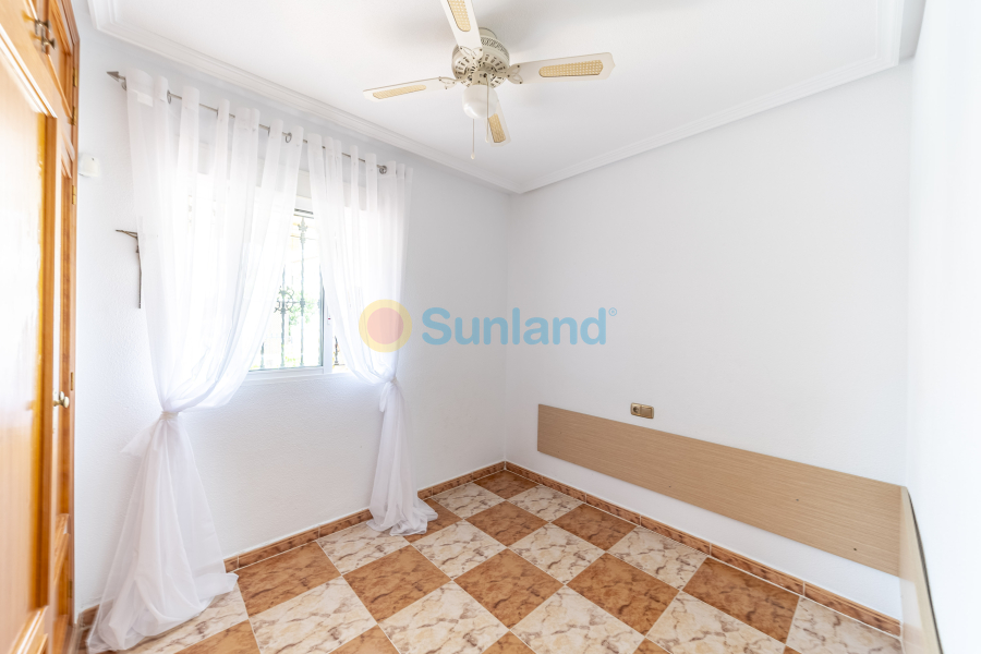 Resale - Casa de Pueblo - Orihuela Costa - La Regia