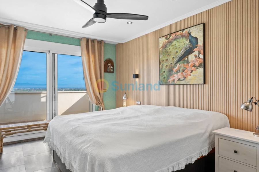 Använda fastigheter - Villa - Algorfa - Castillo de montemar