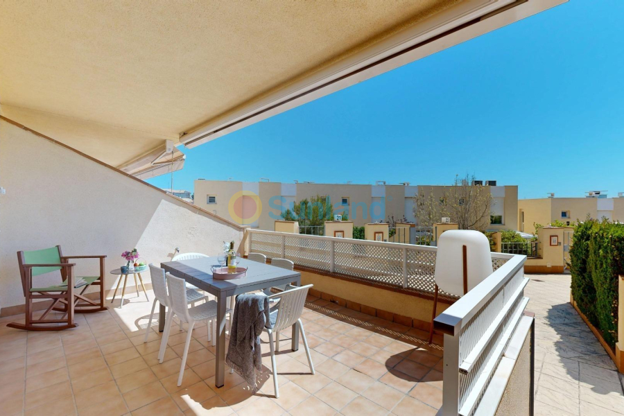 Använda fastigheter - Lägenhet - Orihuela Costa - Campoamor