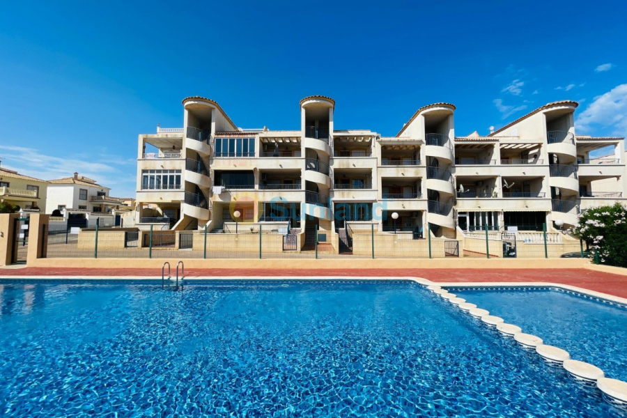 Resale - Apartment - Punta Prima