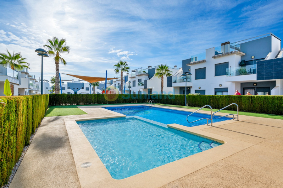 Resale - Apartment - Orihuela costa - 