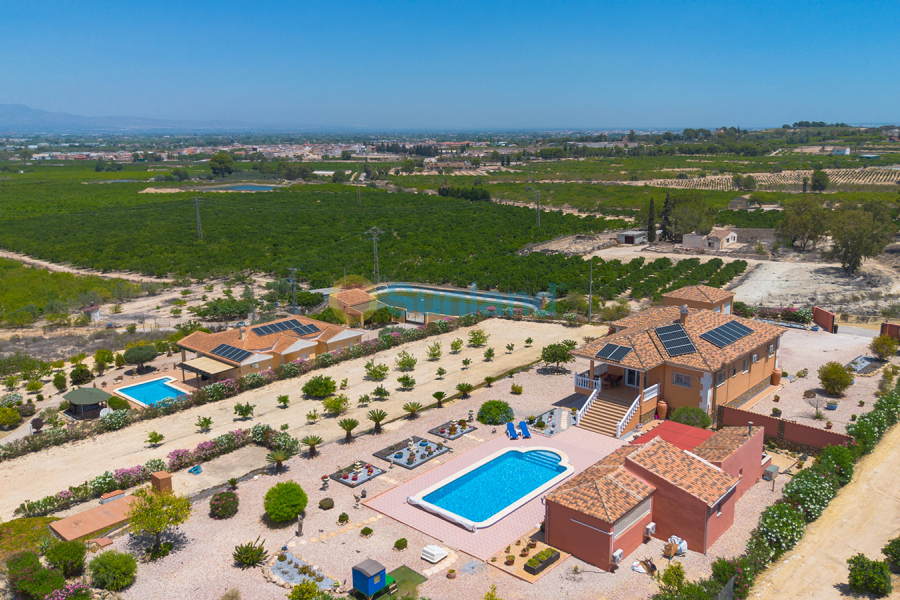 Segunda mano - Chalet - Orihuela