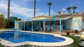 Resale - Country house - Orihuela