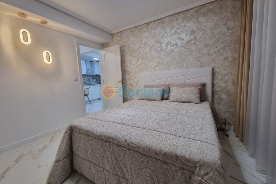 Resale - Apartment - Guardamar del Segura - 