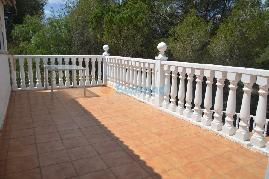 Resale - Villa - Orihuela costa - 