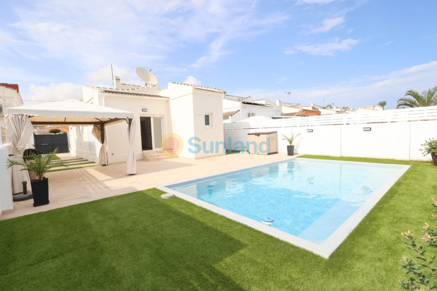 Brukte eiendommer - Villa - Torrevieja - San Luis