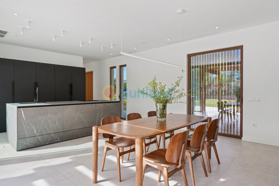 Använda fastigheter - Villa - Finestrat