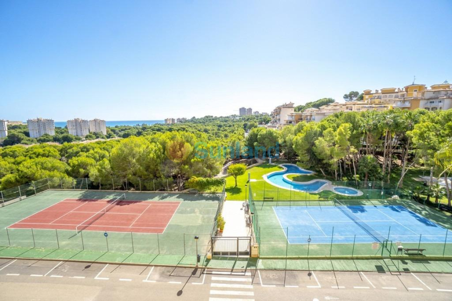 Resale - Apartment - Orihuela Costa - Altos de Campoamor