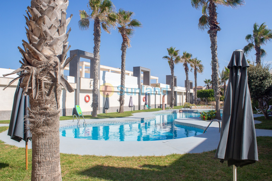 Resale - Apartment - Torrevieja - La Mata