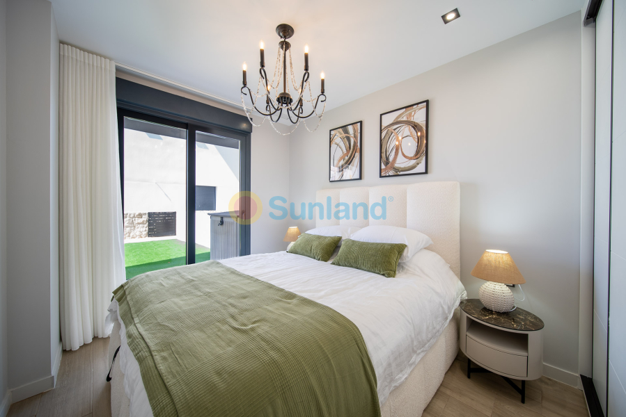 Resale - Apartamento - Torrevieja - Punta Prima