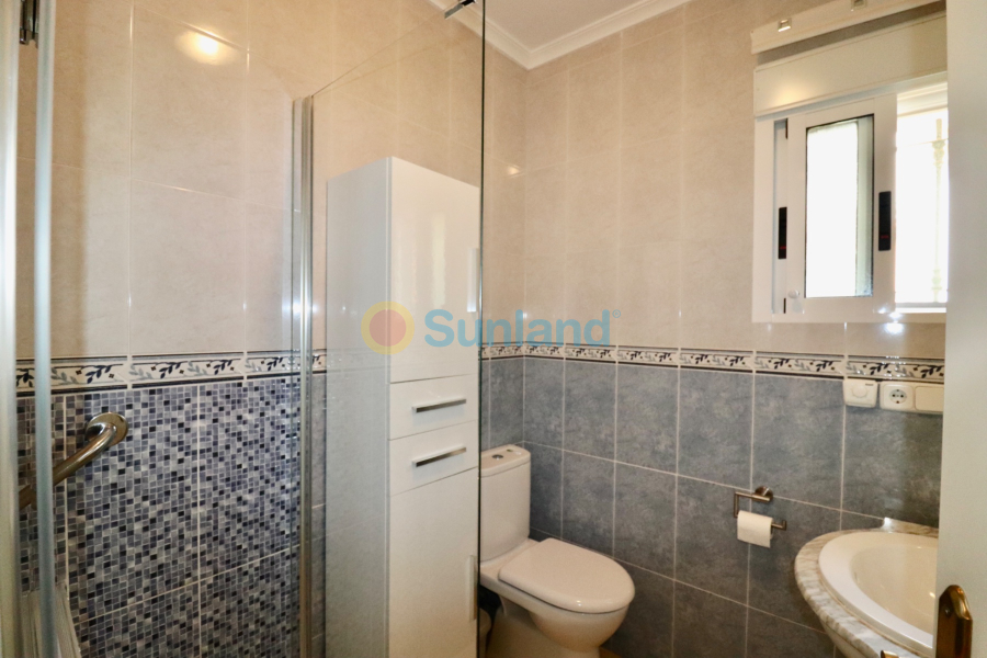 Segunda mano - Chalet - Guardamar del Segura - El Raso