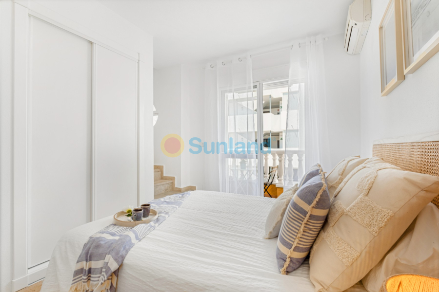 Resale - Townhouse - Orihuela Costa - Villamartín