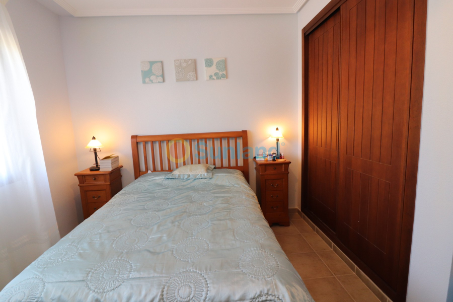 Resale - Apartment - Torrevieja - Aguas Nuevas