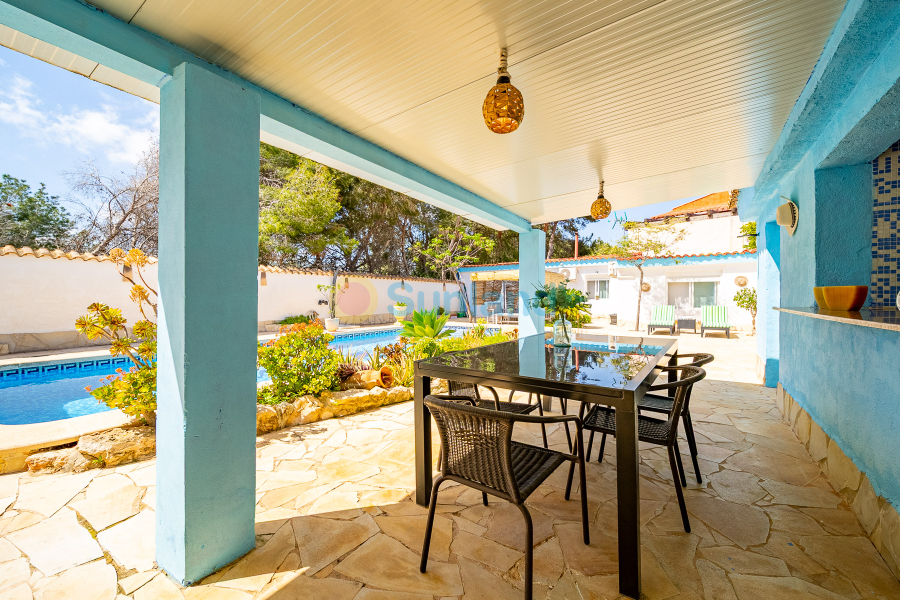 Resale - Villa - Torrevieja - Los Balcones