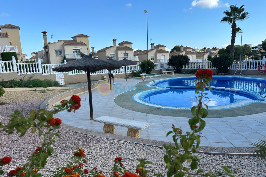 Brukte eiendommer - Villa - Orihuela Costa - Villamartin