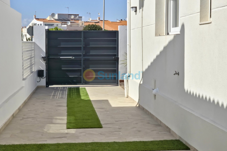 Brukte eiendommer - Villa - Torrevieja - La Siesta