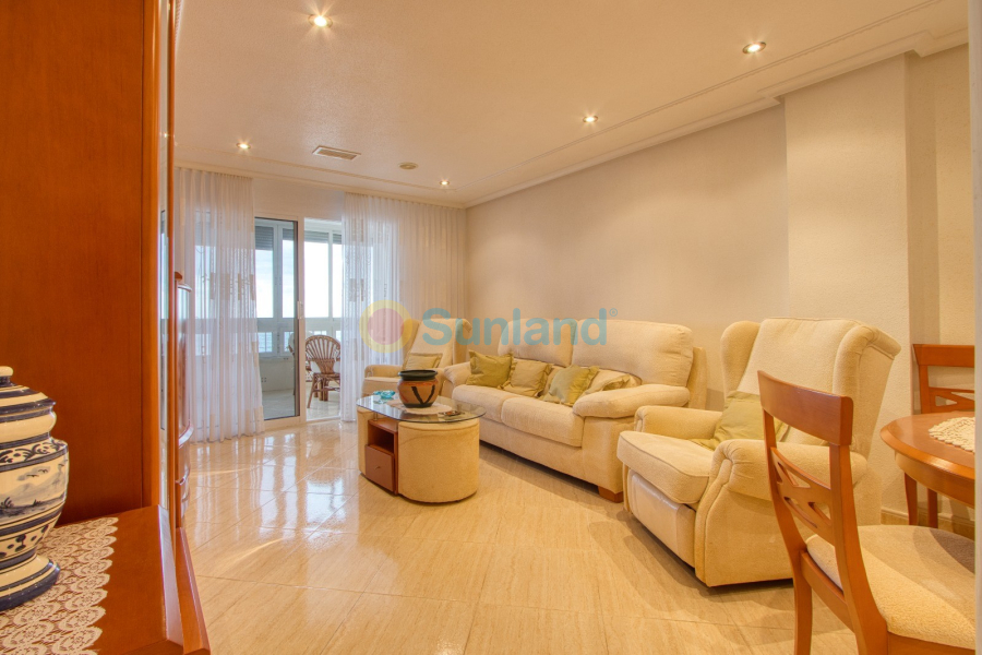 Resale - Apartment - Torrevieja - 