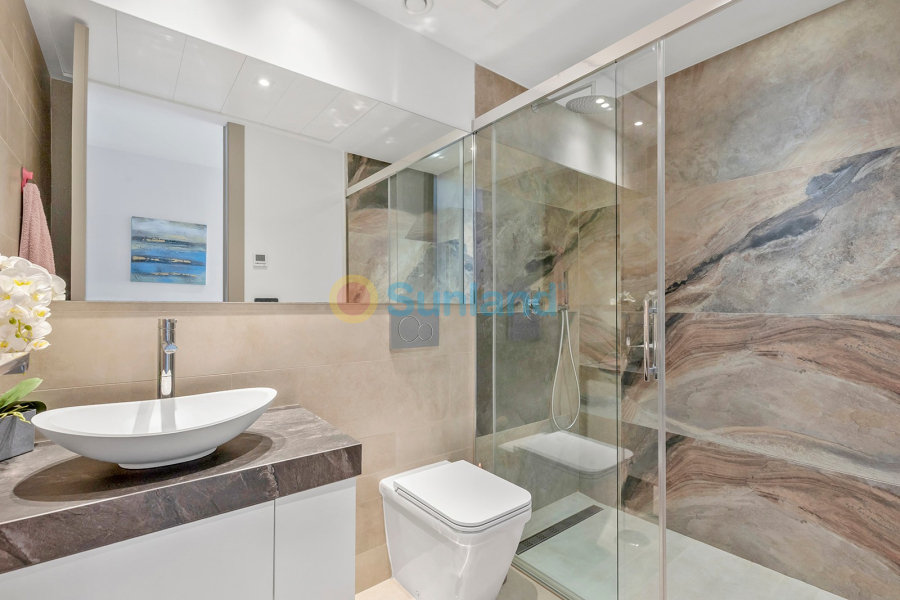 Resale - Apartment - Orihuela Costa