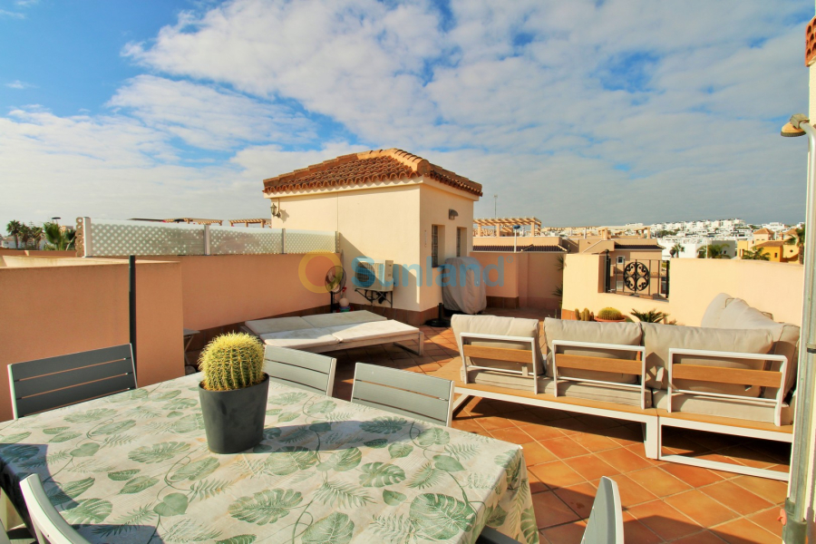 Resale - Apartment - Punta Prima - 