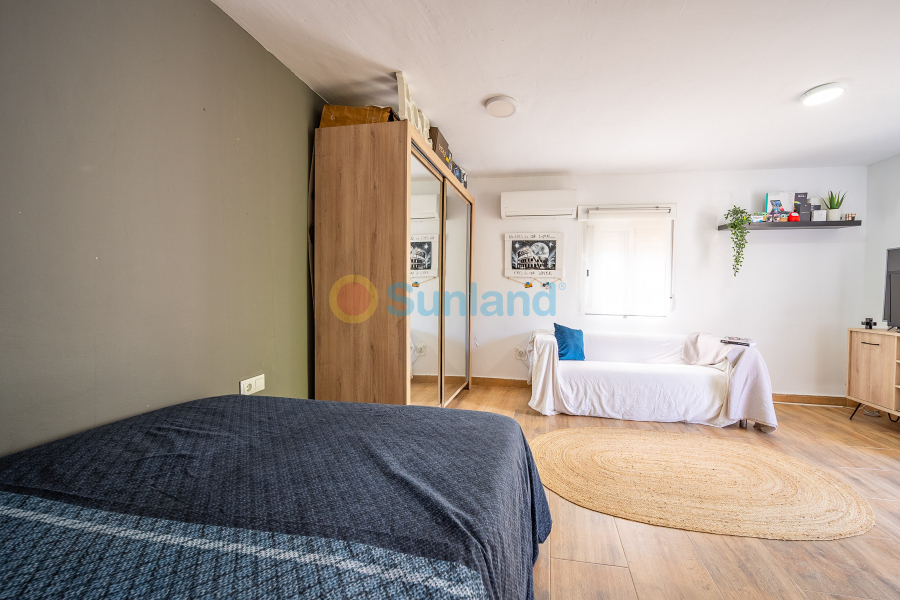 Resale - Villa - Torrevieja - Los Balcones