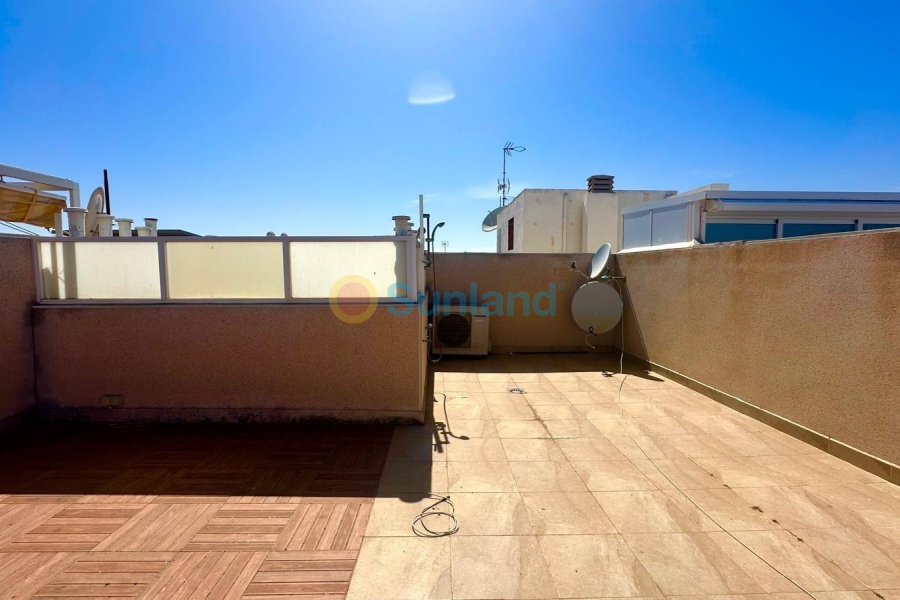 Resale - Apartment - Torrevieja - Curva del Palangre