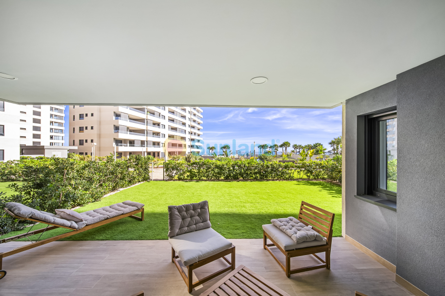 Resale - Apartamento - Torrevieja - Punta Prima