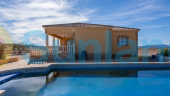 Resale - Villa - Cañada Del Trigo