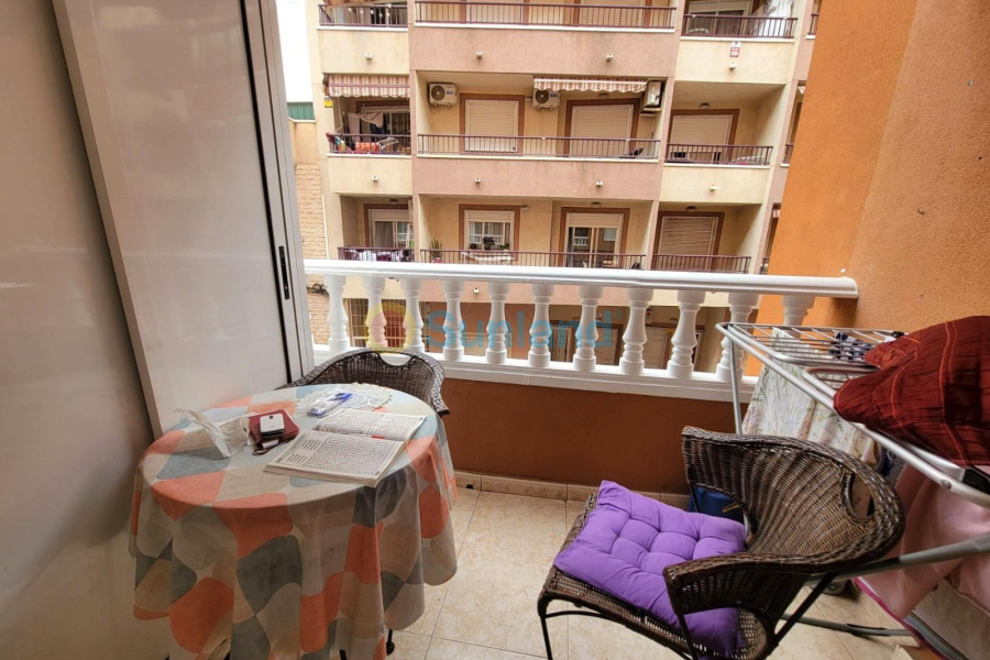 Resale - Apartment - Torrevieja - 