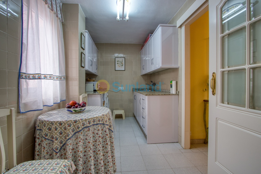 Resale - Apartment - Torrevieja - 