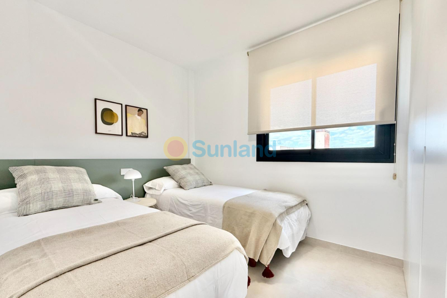 Новостройка - Town House - Cox - San Fernando