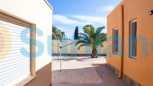 Resale - Villa - Torrevieja - 