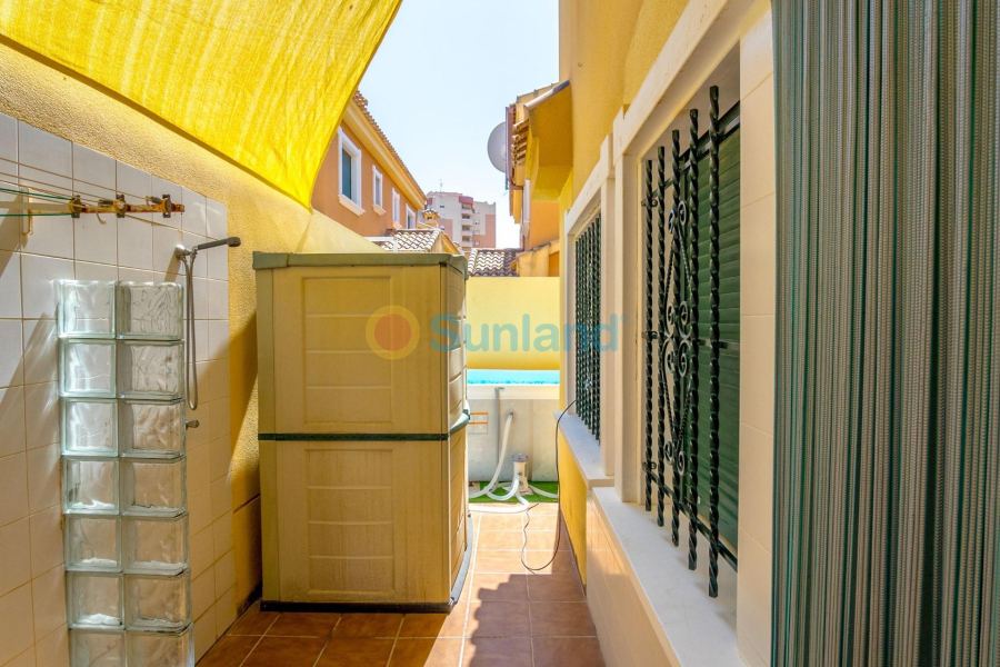 Brukte eiendommer - Terraced house - Orihuela Costa - Campoamor