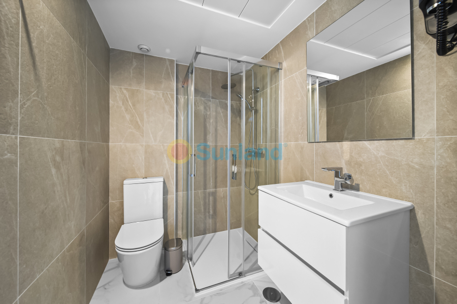 Resale - Apartamento - Torrevieja - Punta Prima