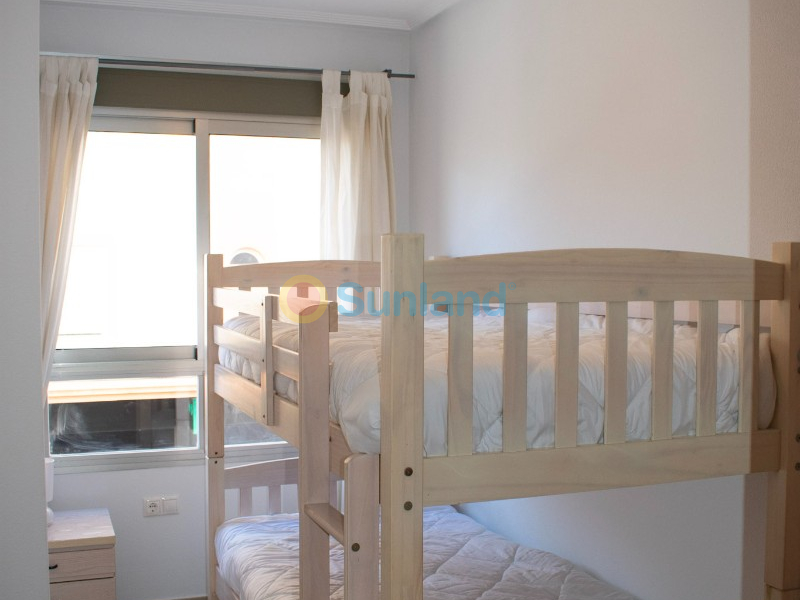 Resale - Apartment - Guardamar del Segura - Pueblo