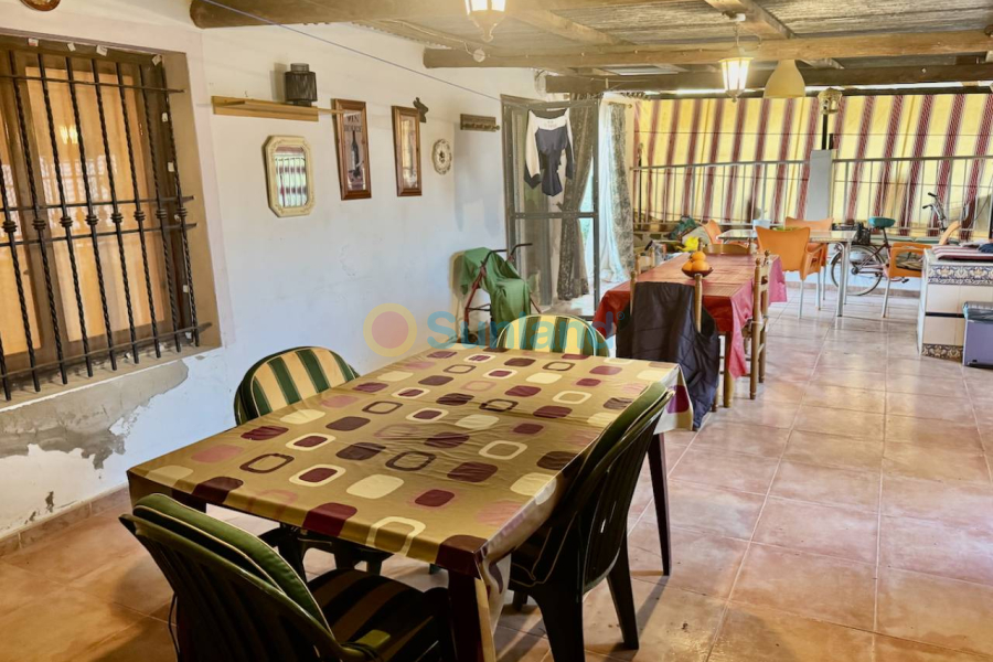 Resale - Villa - Guardamar del Segura
