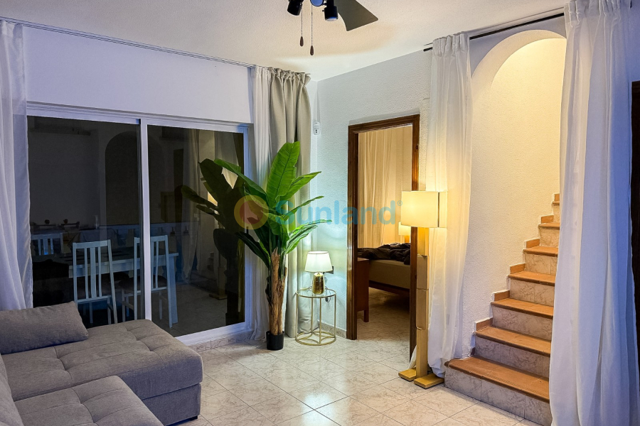 Resale - Apartment - Torrevieja - La Mata